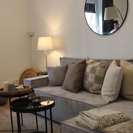 Boutique Apartment Im Zentrum Paderborn Buitenkant foto