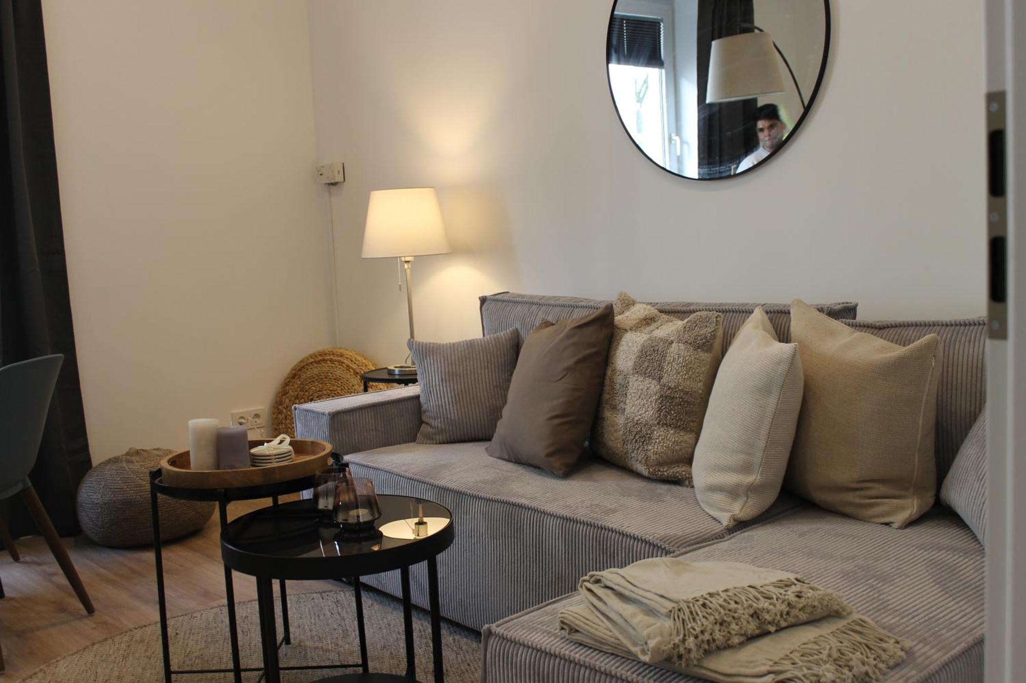 Boutique Apartment Im Zentrum Paderborn Buitenkant foto