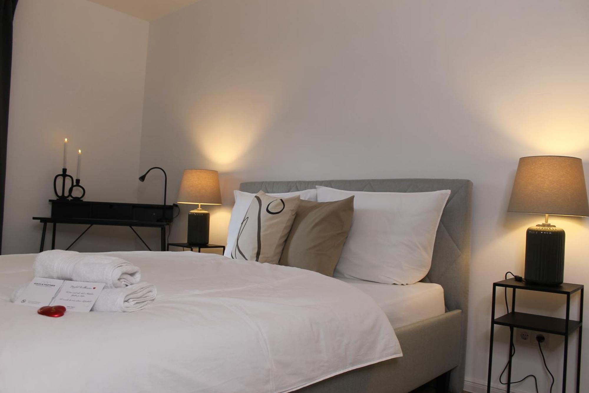 Boutique Apartment Im Zentrum Paderborn Buitenkant foto
